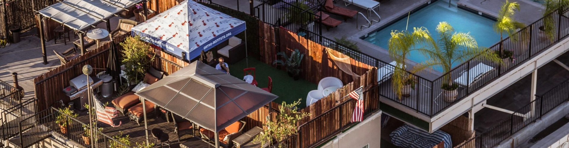 Appartement luxe Bassin d'Arcachon, penthouse vue mer Arcachon, résidence haut standing Andernos, appartement avec terrasse Bassin d'Arcachon, achat penthouse prestige, appartement neuf Arcachon, investissement locatif Andernos, appartement avec piscine commune, vue sur le bassin, appartement design, résidence secondaire luxe, penthouse avec vue panoramique